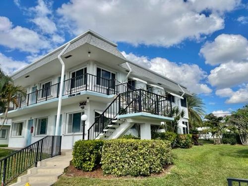 201-3402 Cynthia Ln, Lake Worth Beach, FL, 33461-5814 | Card Image