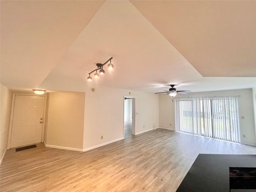 apt-318-9044 W Atlantic Blvd, Coral Springs, FL, 33071-6974 | Card Image