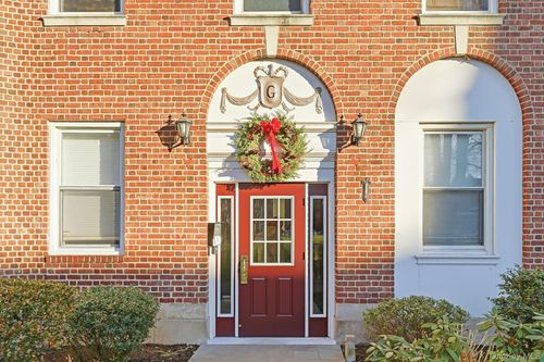 gd1-445 Gramatan Ave, Mount Vernon, NY, 10552-2931 | Card Image