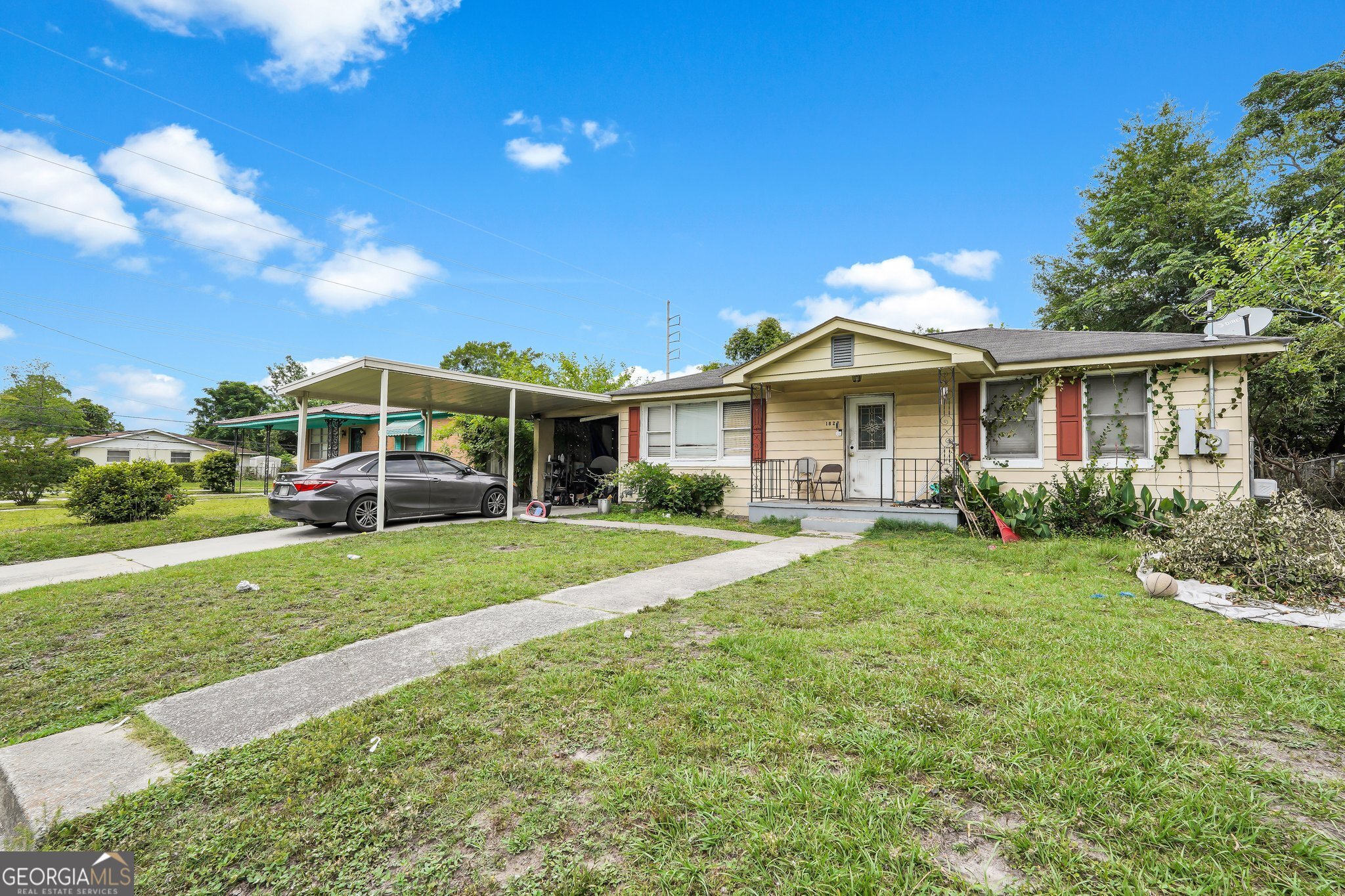 Lloyd St, Savannah, GA 31405