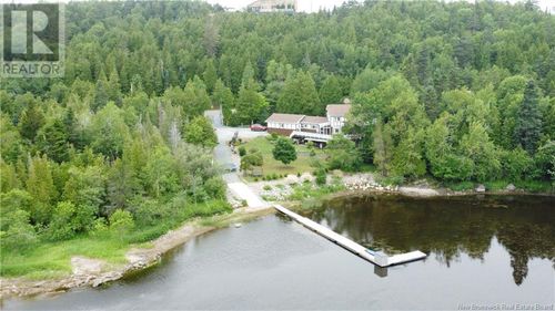 36 Batten Terr, Saint John, NB, E2K5K2 | Card Image