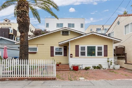 2054 Palm Dr, Hermosa Beach, CA, 90254-2867 | Card Image