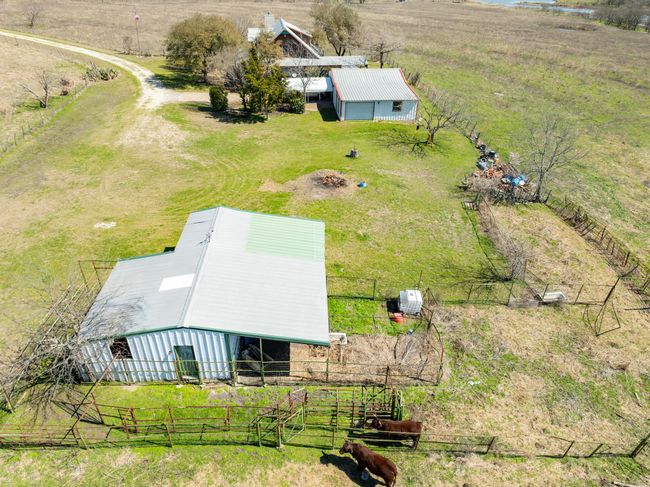 1817 Lcr 182, House other with 3 bedrooms, 3 bathrooms and null parking in Coolidge TX | Image 27