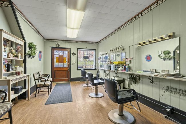 Hair Salon | Image 6