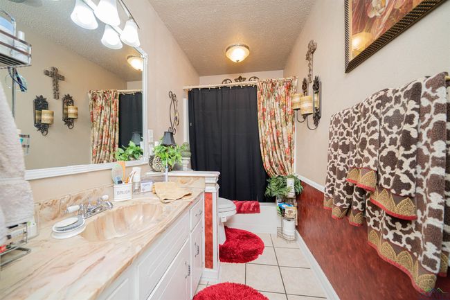 204 Rusty Ln, House other with 3 bedrooms, 2 bathrooms and null parking in Gladewater TX | Image 17