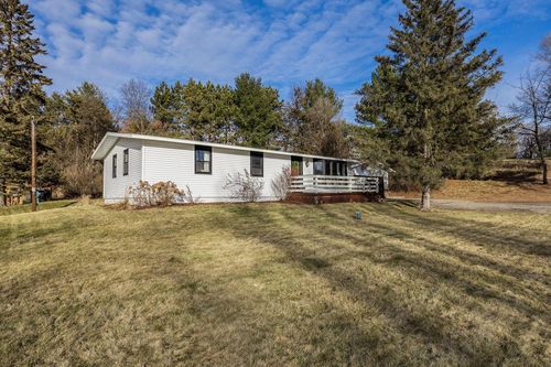 W6144 County Road S, ONALASKA, WI, 54650 | Card Image