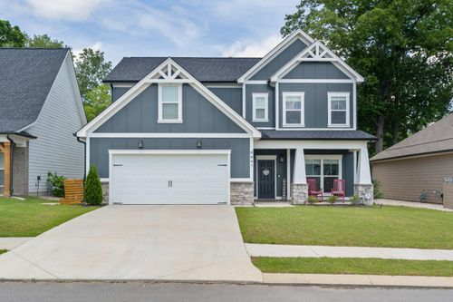 8097 Slugger Way, Chattanooga, TN, 37421-8004 | Card Image