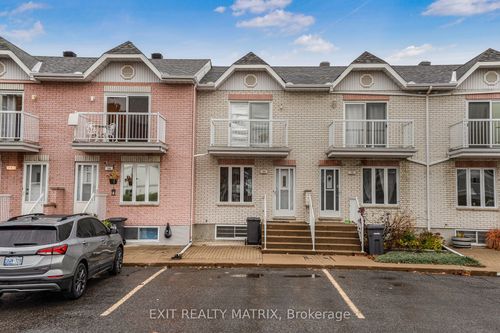 733 Spence Ave, Hawkesbury, ON, K6A3P3 | Card Image