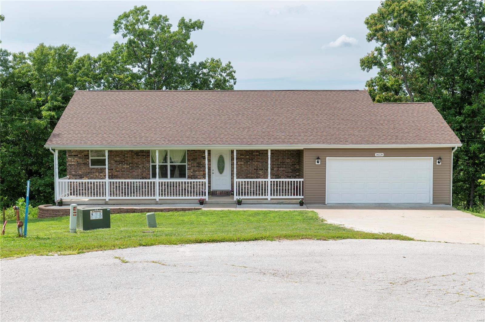 Hopi Rd, Dixon, MO 65459