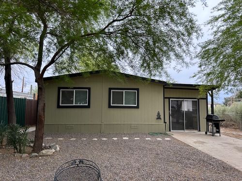 10587 S Lead Ln, Mohave Valley, AZ, 86440-9630 | Card Image