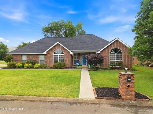 1311 Flanders Ln, Maryville, TN, 37803-8327 | Card Image