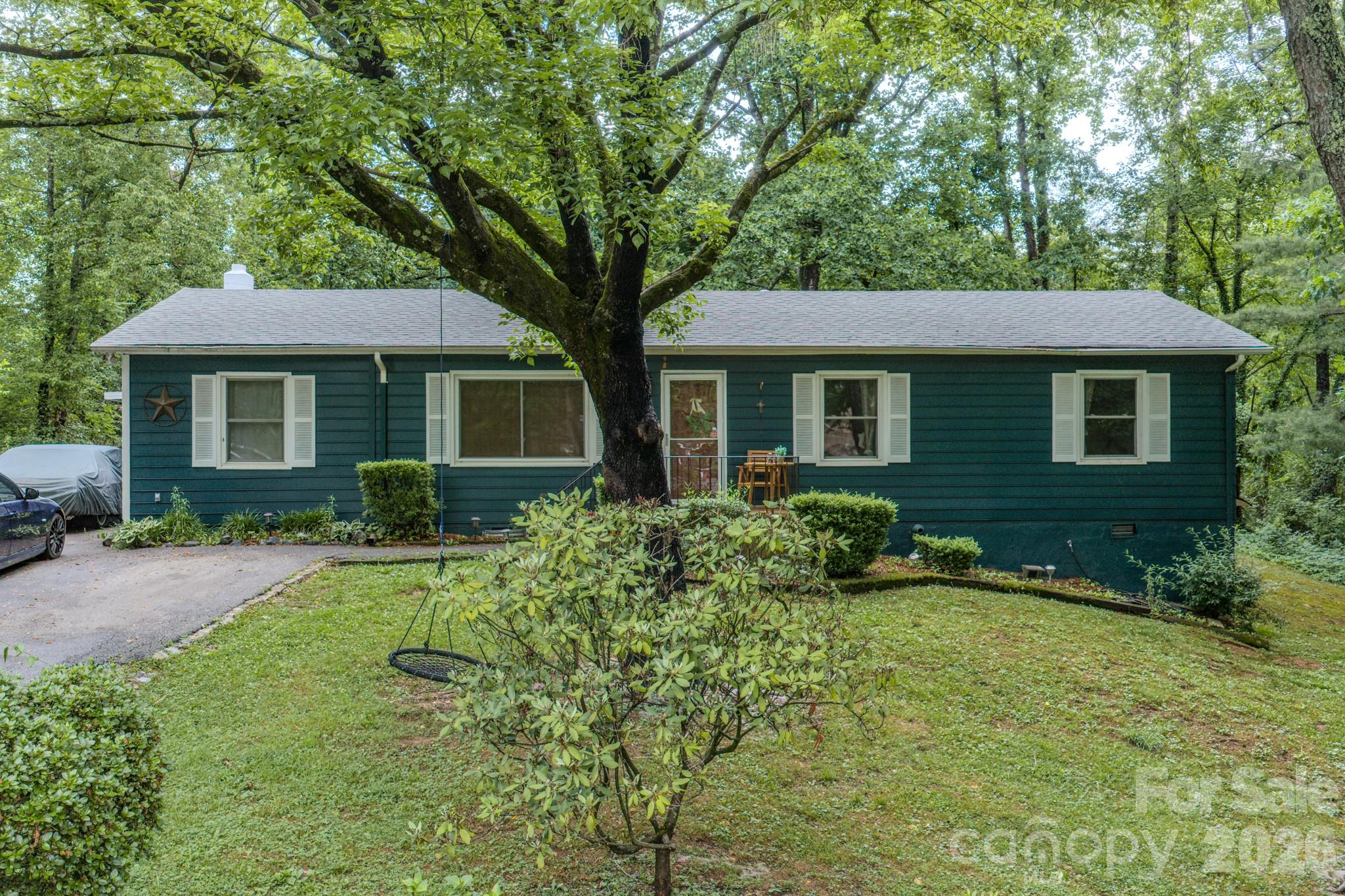 Residential in Hendersonville 5