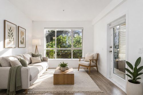 104-2755 Maple St, Vancouver, BC, V6J5K1 | Card Image