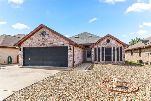 317 Rebecca Dr, Alamo, TX, 78516-2583 | Card Image