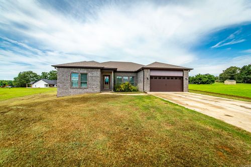 74 Bella Grace Dr, Lonoke, AR, 72086-9183 | Card Image
