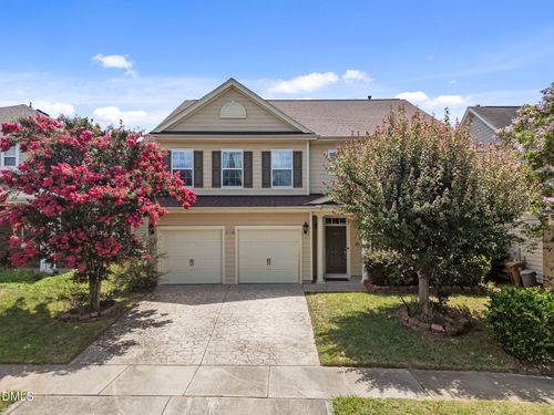 216 Seymour Pl, Cary, NC, 27519-6461 | Card Image