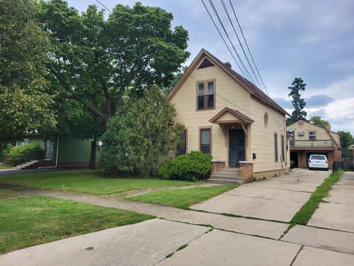 327 Billings St, Elgin, IL, 60123-7676 | Card Image