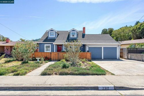 2312 Granada Ct, Pinole, CA, 94564-1813 | Card Image