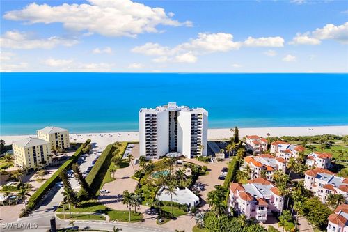 205-3951 Gulf Shore Blvd N, NAPLES, FL, 34103-3636 | Card Image
