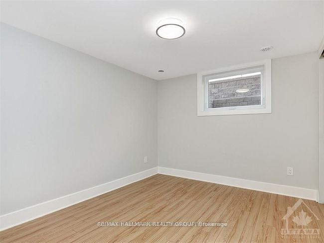 B - 933 Alpine Ave, House other with 2 bedrooms, 1 bathrooms and 2 parking in Ottawa ON | Image 14