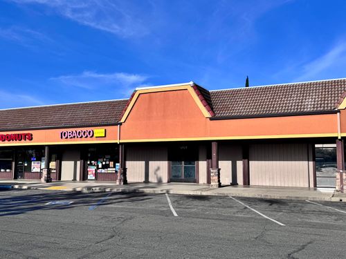 suite-f-6392 Westside Road, Redding, CA, 96001 | Card Image