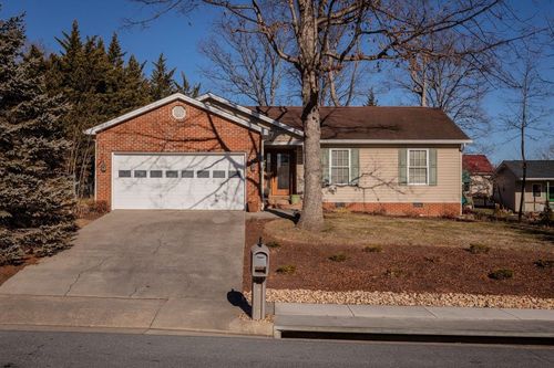 1716 Evergreen Dr, Harrisonburg, VA, 22801 | Card Image