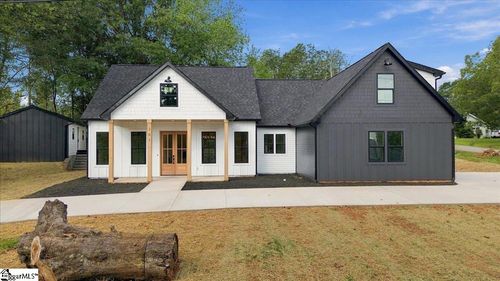 201 Maple Street, lyman, SC, 29365-1517 | Card Image