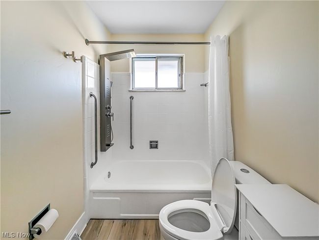 APT-10K - 21884 River Oaks Dr, Condo with 1 bedrooms, 1 bathrooms and null parking in Rocky River OH | Image 13