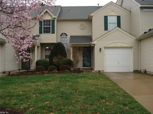 1332 Lake Dr, Newport News, VA, 23602-9409 | Card Image
