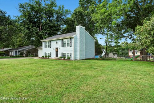 6619 Five Forks Dr, Pewee Valley, KY, 40056-9057 | Card Image