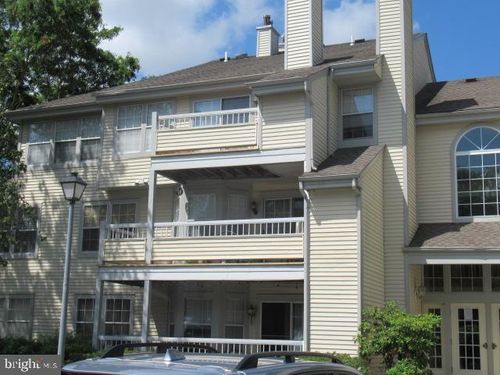 9-104 Heritage Blvd, Princeton, NJ, 08540-7036 | Card Image