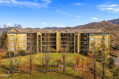 132-338 Pinnacle View Way, Gatlinburg, TN, 37738-5652 | Card Image