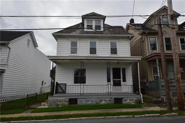 Berwick St, Easton, PA 18042