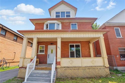 191 Simcoe St S, Oshawa, ON, L1H4H2 | Card Image