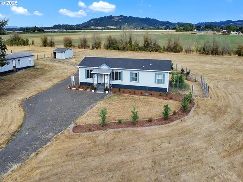 20025 Sw Briedwell Rd, Amity, OR, 97101-2204 | Card Image