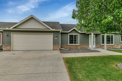 611 Cottonwood Ave, Litchfield, MN, 55355-4626 | Card Image