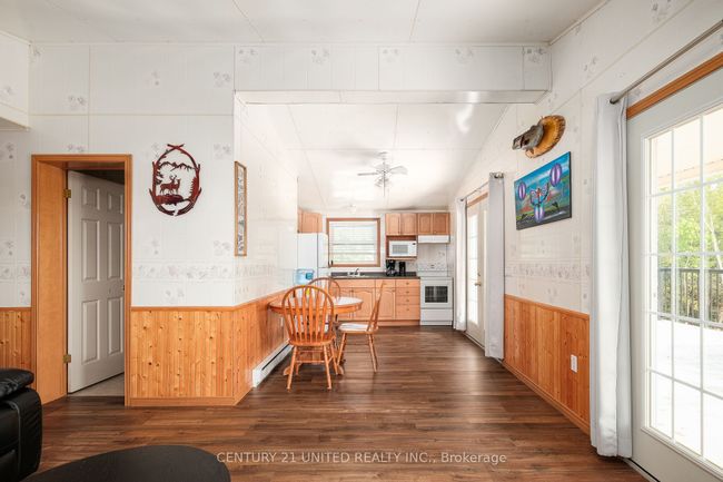 93 Otter Road, House other with 2 bedrooms, 2 bathrooms and 5 parking in Curve Lake First Nation 35 ON | Image 4