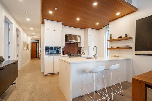 401-6699 Nelson Ave, West Vancouver, BC, V7W2B2 | Card Image