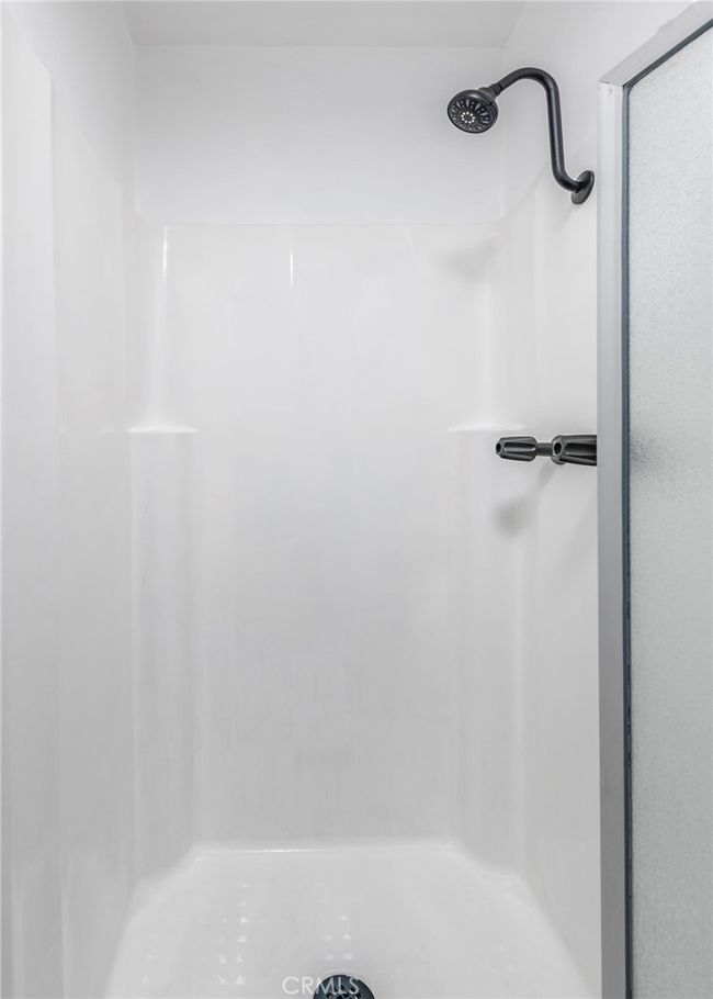 APT-53 - 15511 Sherman Way, Condo with 2 bedrooms, 2 bathrooms and 1 parking in Van Nuys CA | Image 24