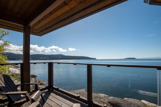 5285 Taylor Crescent, House other with 3 bedrooms, 2 bathrooms and 4 parking in Halfmoon Bay BC | Image 22