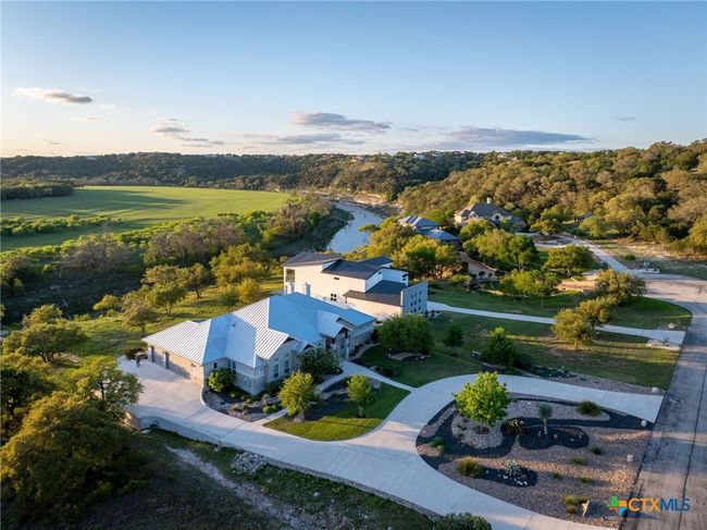 371 River Cliff Pl, House other with 4 bedrooms, 4 bathrooms and null parking in Spring Branch TX | Image 8