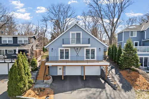 3393 Crystal Bay Rd, Wayzata, MN, 55391-9205 | Card Image