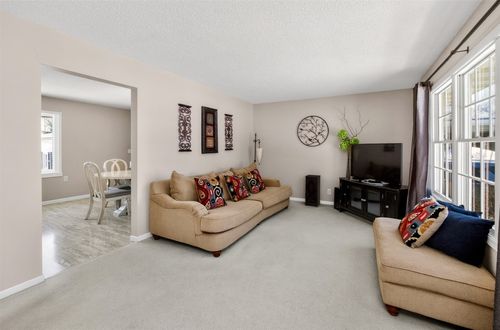 1429 17th St, West Des Moines, IA, 50265-1602 | Card Image