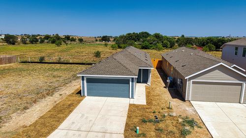 202 Pastar Falls, Seguin, TX, 78155 | Card Image