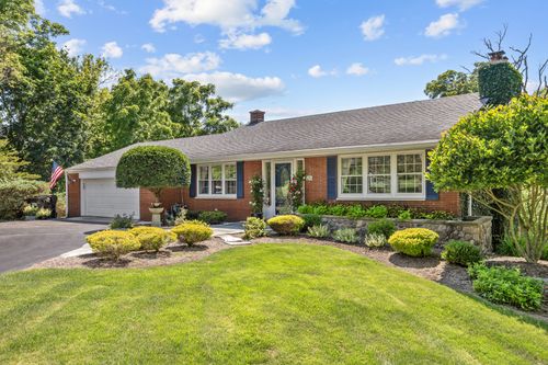 264 Biltmore Dr, North Barrington, IL, 60010-2054 | Card Image