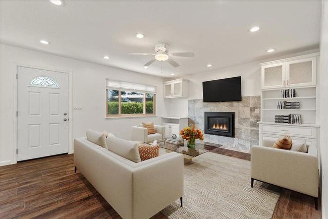 APT-1 - 1420 Ruby Ct, Condo with 2 bedrooms, 1 bathrooms and 1 parking in Capitola CA | Image 4