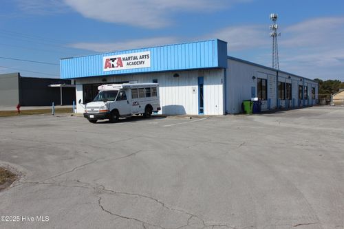 201 N Shepard St, Havelock, NC, 28532-1807 | Card Image