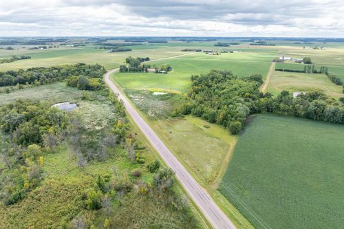 2 County Road 32, New Prague, MN, 56011 | Card Image