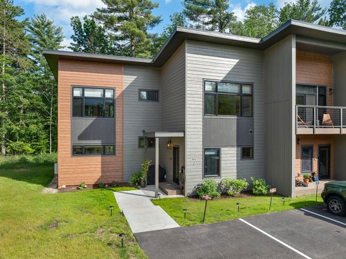 7-28 Bowman Ln, Wilmington, NY, 12997 | Card Image
