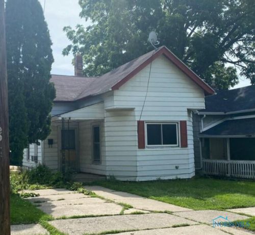 323 Champion St, Toledo, OH, 43609-2012 | Card Image